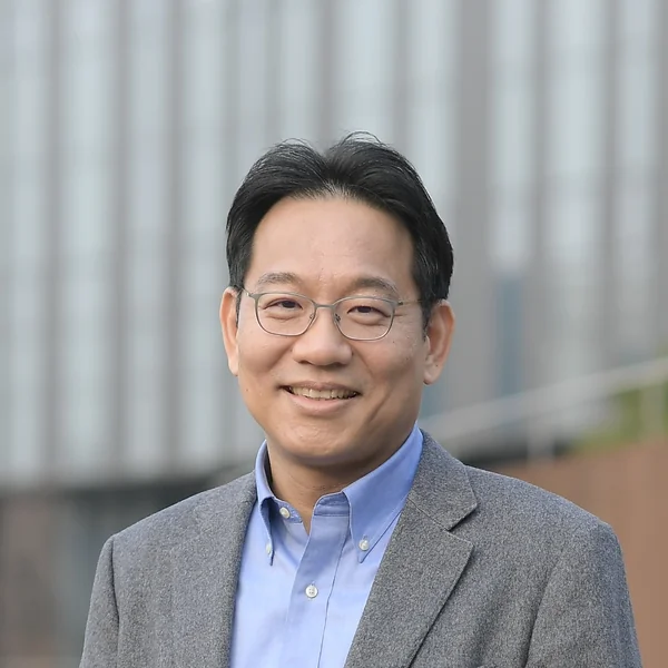 윤성로 교수